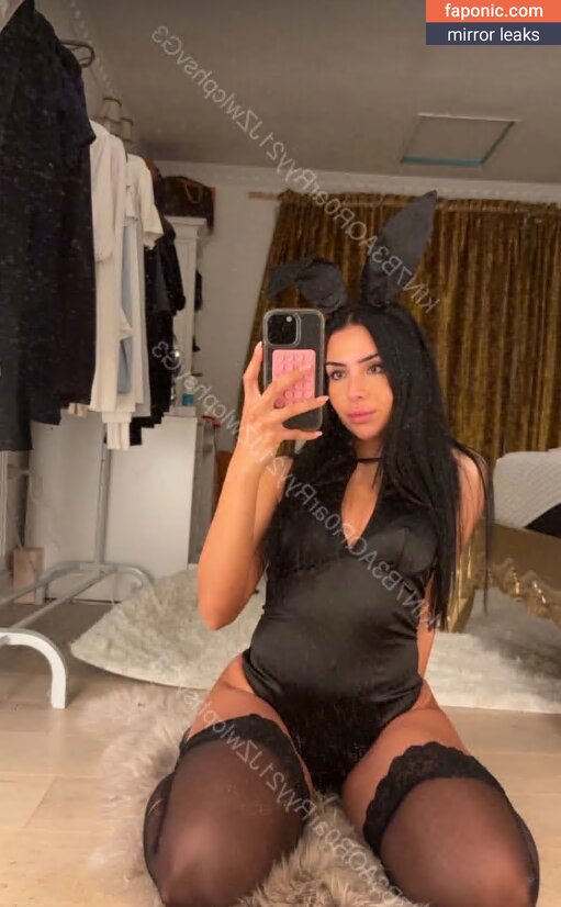 Christabellaeee, itsjadeeeee Çıplak Sızıntılar OnlyFans Fotoğraf #9