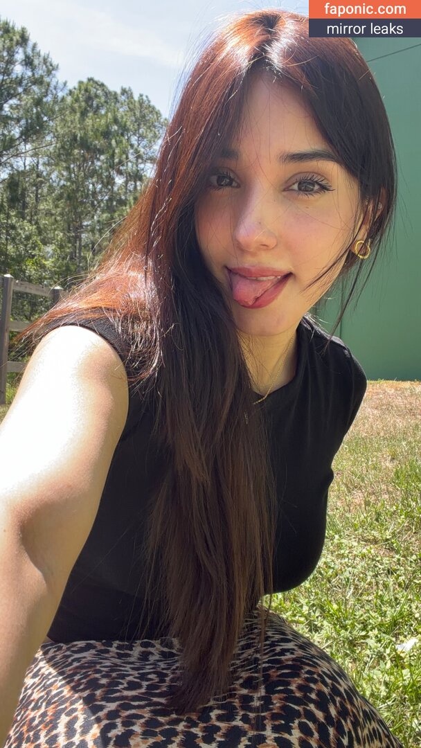 Deargia, antob8, https: Çıplak Sızıntılar  Fotoğraf #2