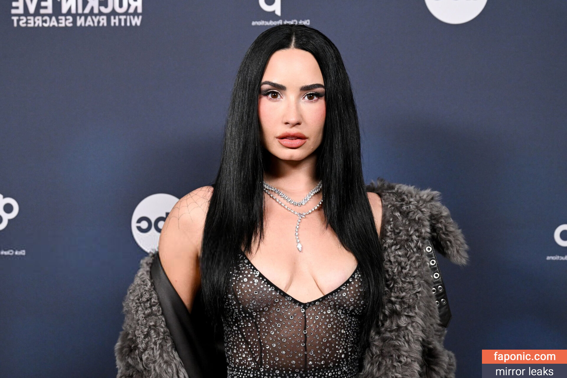 Demi Lovato, ddlovato, https:, tonia_williams Çıplak Sızıntılar OnlyFans Fotoğraf #1041