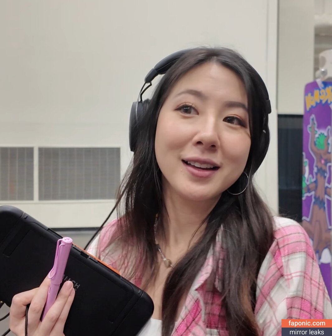 Fuslie, Leslie Çıplak Sızıntılar  Fotoğraf #928