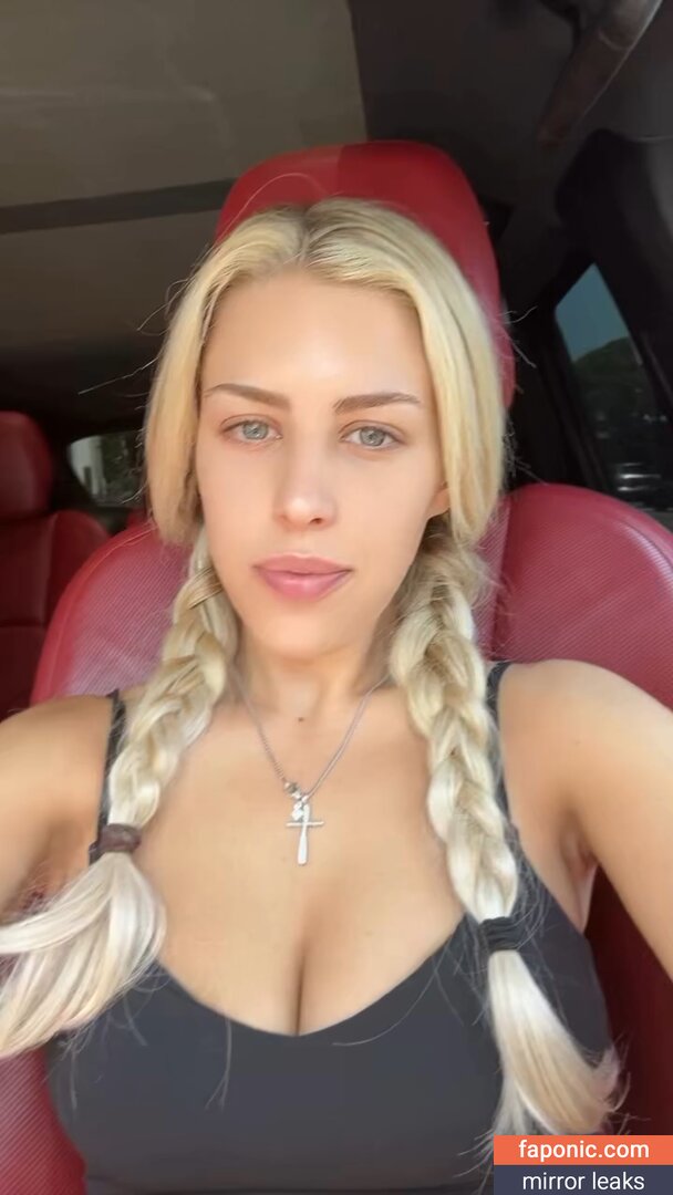Isabella Maria DeLuca, isabellamdeluca Çıplak Sızıntılar  Fotoğraf #2