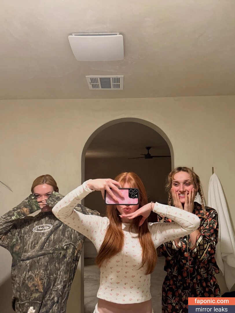 Madelaine Petsch, https:, madelainepetsch, madelame Çıplak Sızıntılar OnlyFans Fotoğraf #371