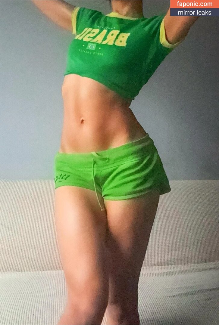 Ladokei Crystal, Numochiii, louxxei, lululoux Çıplak Sızıntılar OnlyFans Fotoğraf #198