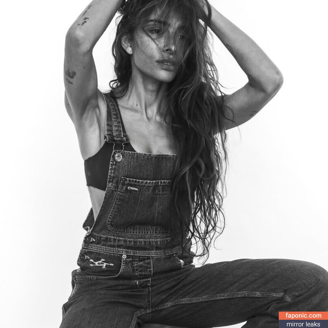 Sarah Shahi, sarahshahi Çıplak Sızıntılar  Fotoğraf #89