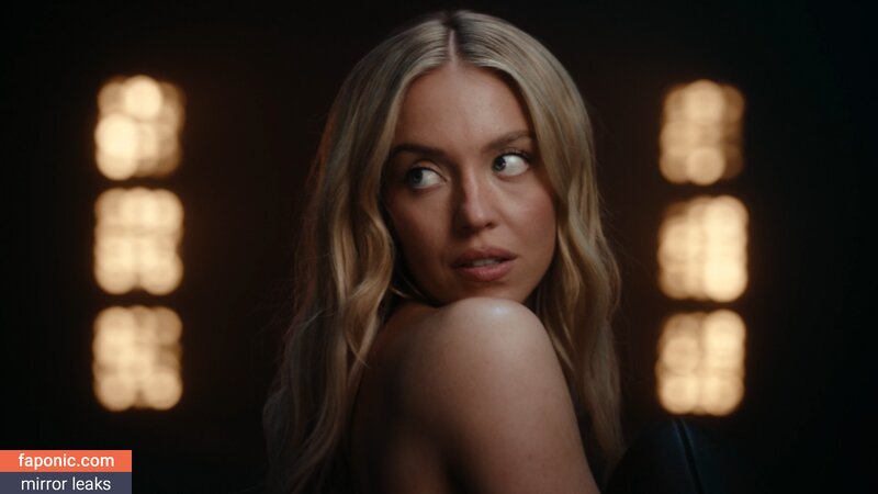 Sydney Sweeney, gal_gadot, https:, sydney_sweeney Çıplak Sızıntılar OnlyFans Fotoğraf #422