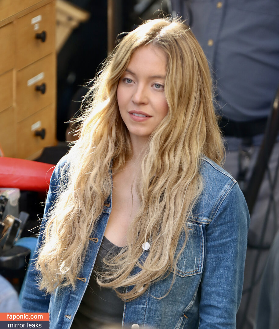 Sydney Sweeney, gal_gadot, https:, sydney_sweeney Çıplak Sızıntılar OnlyFans Fotoğraf #518