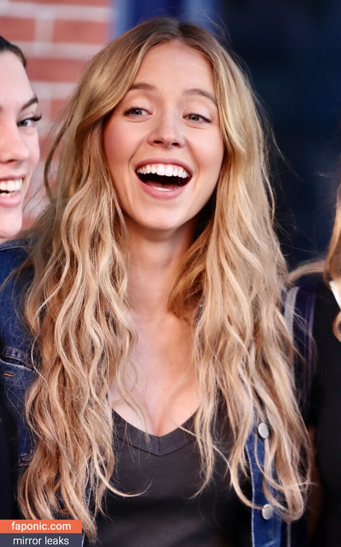 Sydney Sweeney, gal_gadot, https:, sydney_sweeney Çıplak Sızıntılar OnlyFans Fotoğraf #520