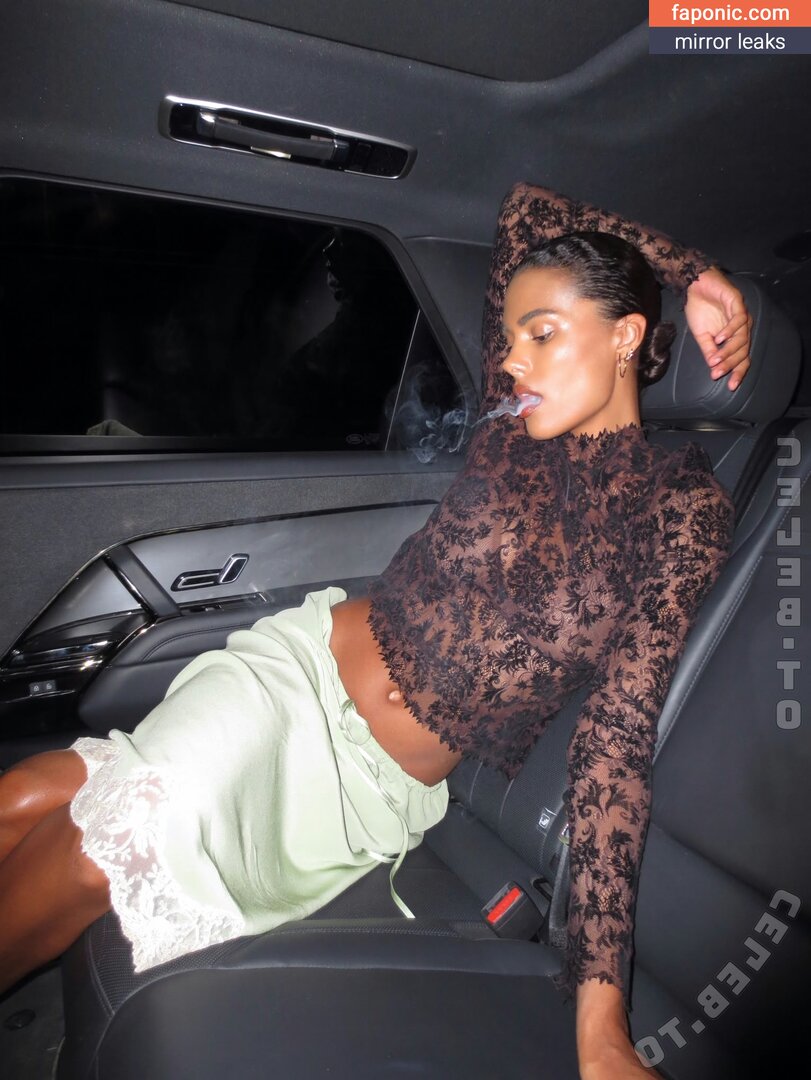 Tina Kunakey, tinakworld, tinariccia Çıplak Sızıntılar  Fotoğraf #1