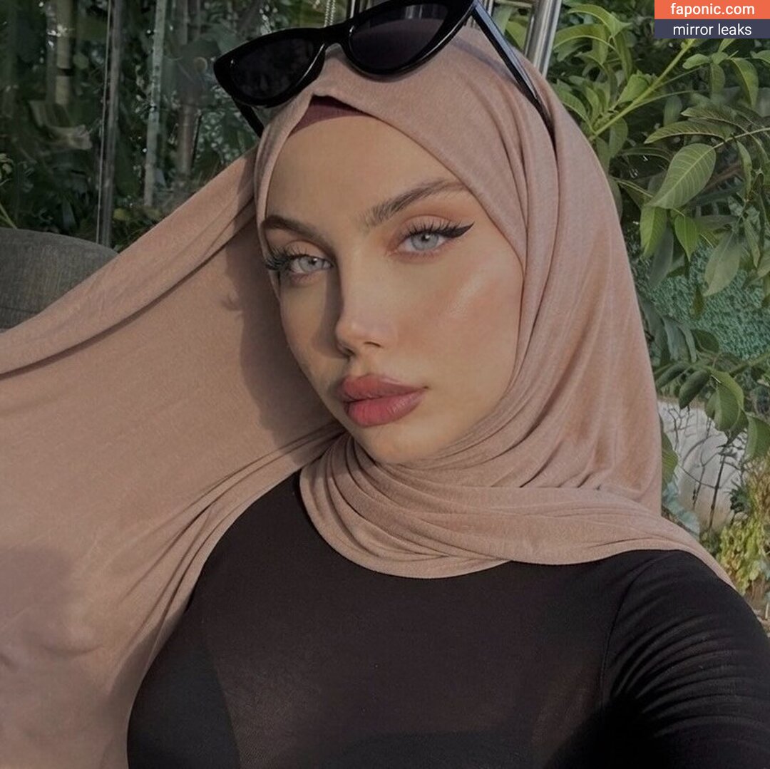 heliosari, heliosri, sariikubraa Çıplak Sızıntılar  Fotoğraf #16