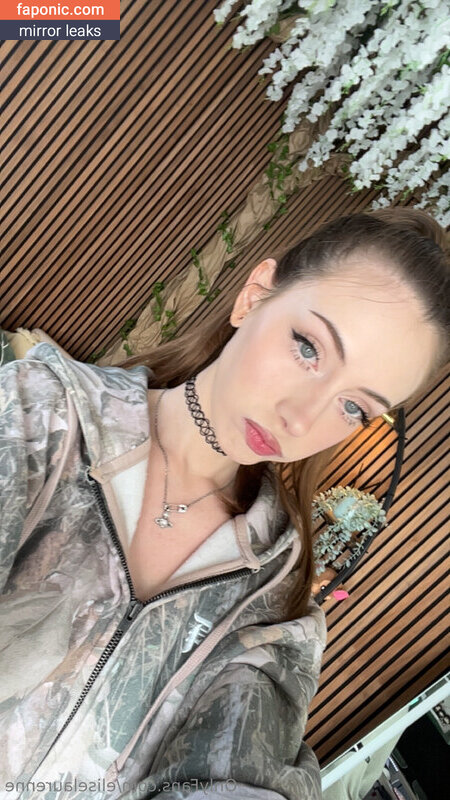 Elise Laurenne, Ellie, elaurenne, eliselaurenne Çıplak Sızıntılar OnlyFans Fotoğraf #965