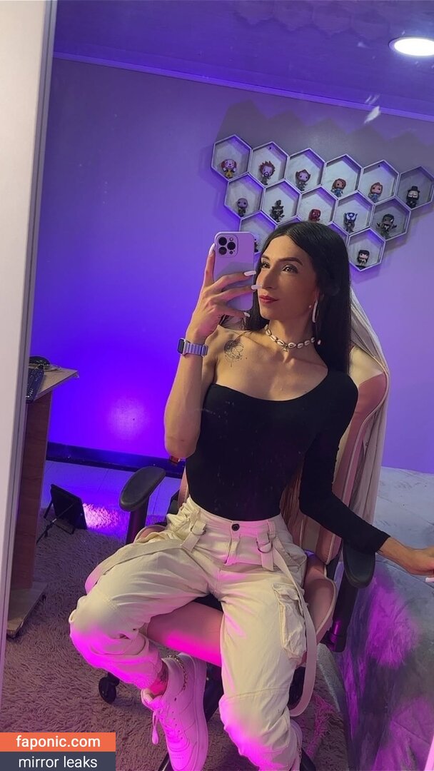 Kyllie Fox, _KylieFox_, https:, kyliefoxxy, kylliefox, kylliefox_ Çıplak Sızıntılar OnlyFans Fotoğraf #16