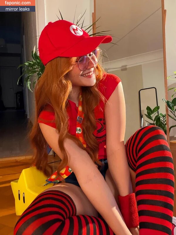 Neyrodesu, https:, neyro_desu Çıplak Sızıntılar OnlyFans Fotoğraf #7