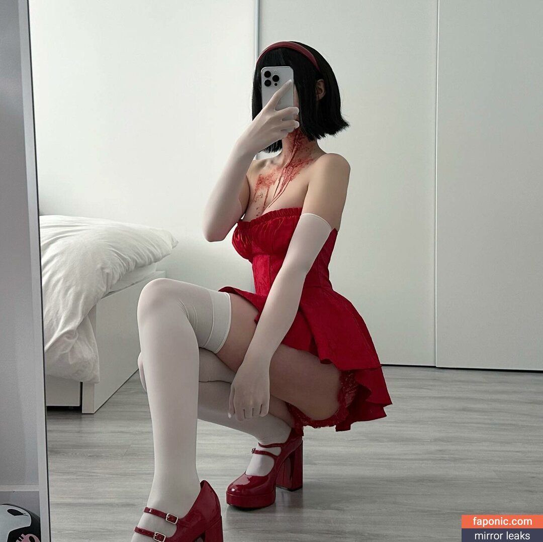 Julia Majch, moonunyo Çıplak Sızıntılar  Fotoğraf #3