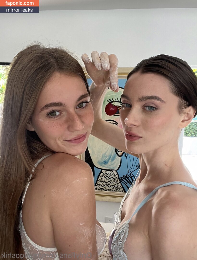 Anna Malyg0n, mmollyyy.ann Çıplak Sızıntılar  Fotoğraf #25
