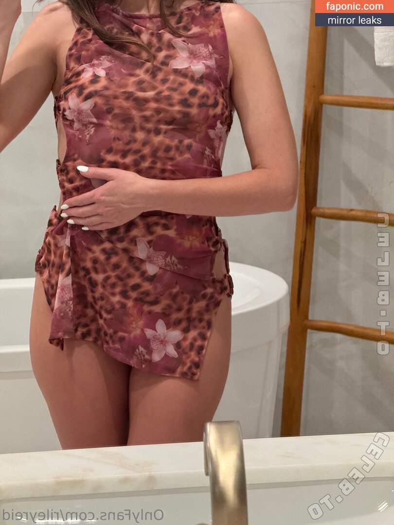 Riley Reid, RileyReidTikTok, hellorileyreid, rileyreidx3 Çıplak Sızıntılar OnlyFans Fotoğraf #2788
