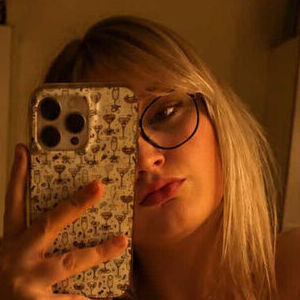 BlondeTeen