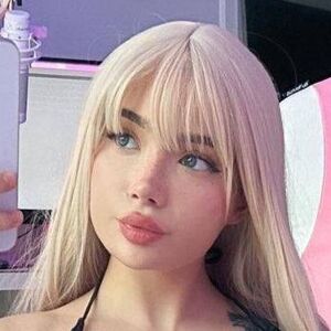 elliewolfe